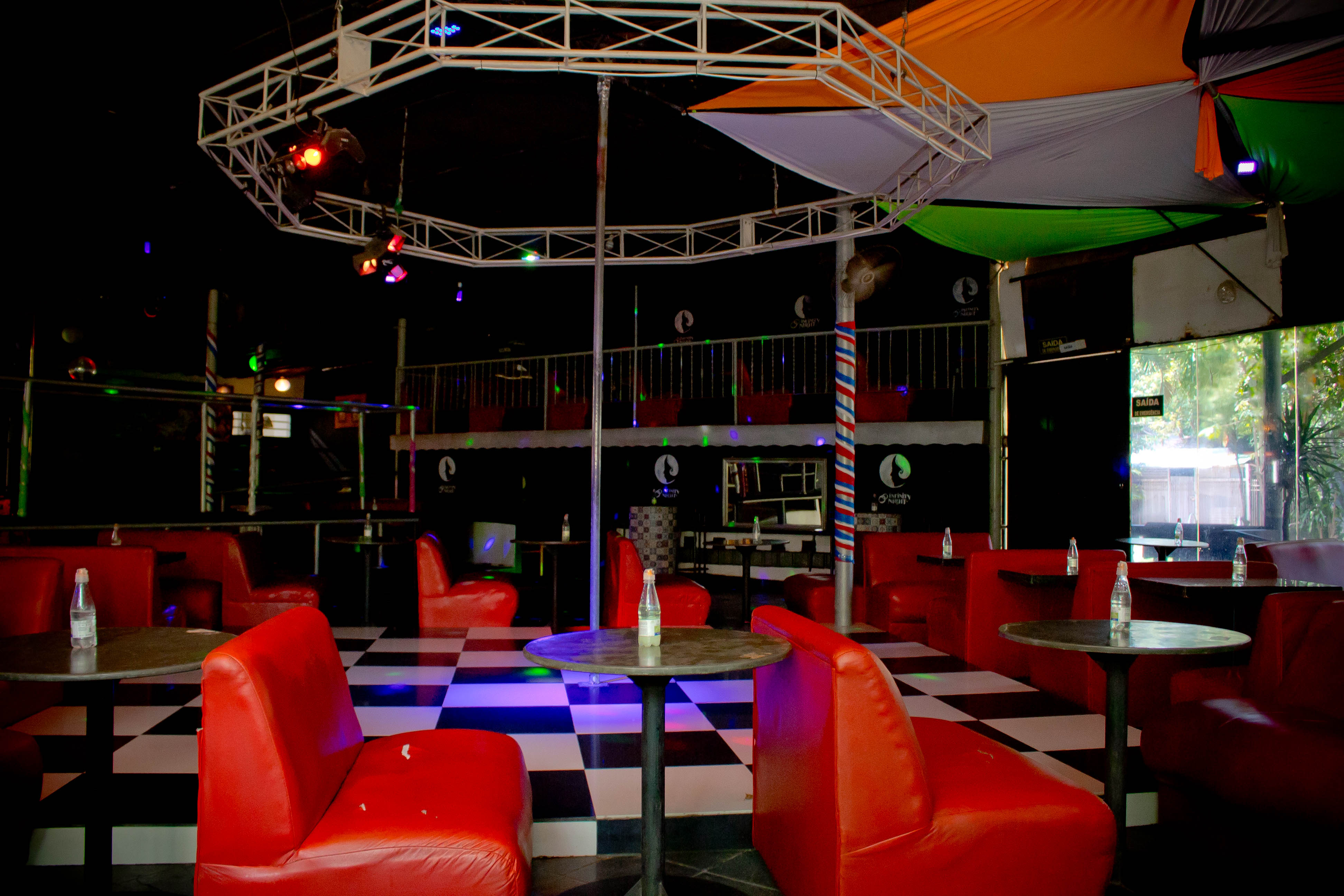 Casa de swing infinity jaguariuna 